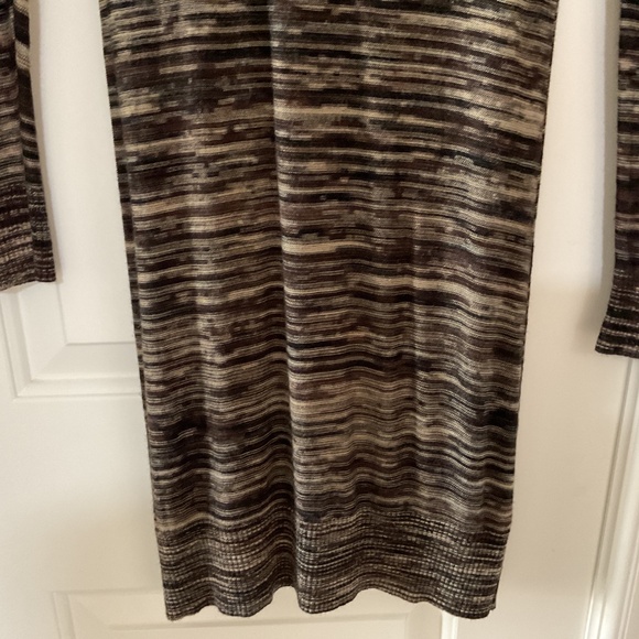 Kenzie Long Sleeve Dress - Picture 3 of 3